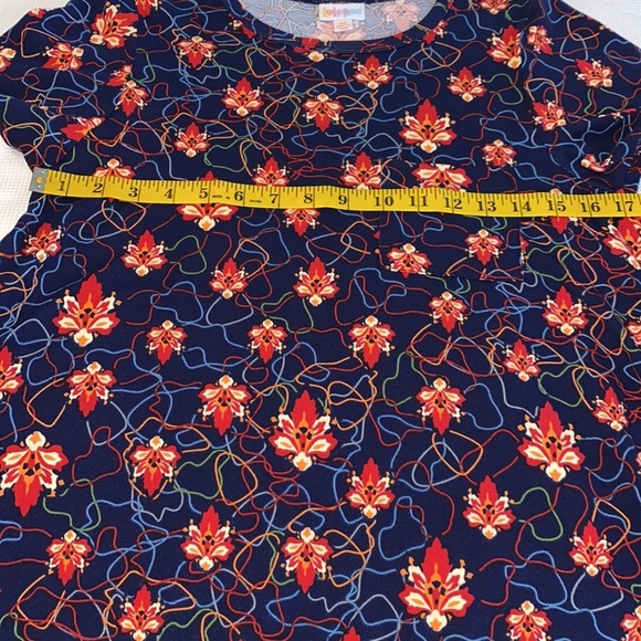 LuLaRoe woman’s Carly dress size XS - Picture 8 of 12